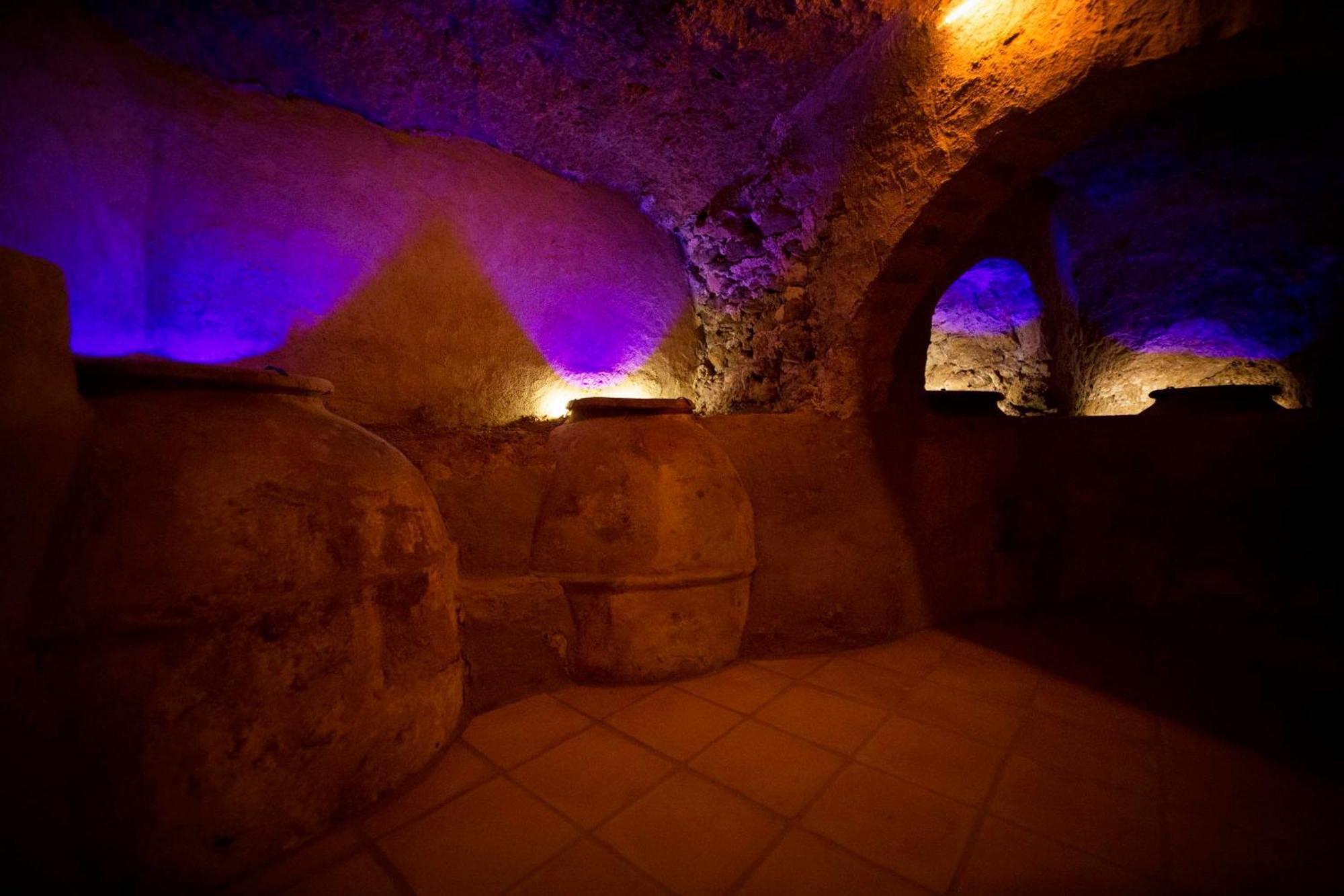 Apartamentos Turisticos La Bodegueta Утьель Экстерьер фото