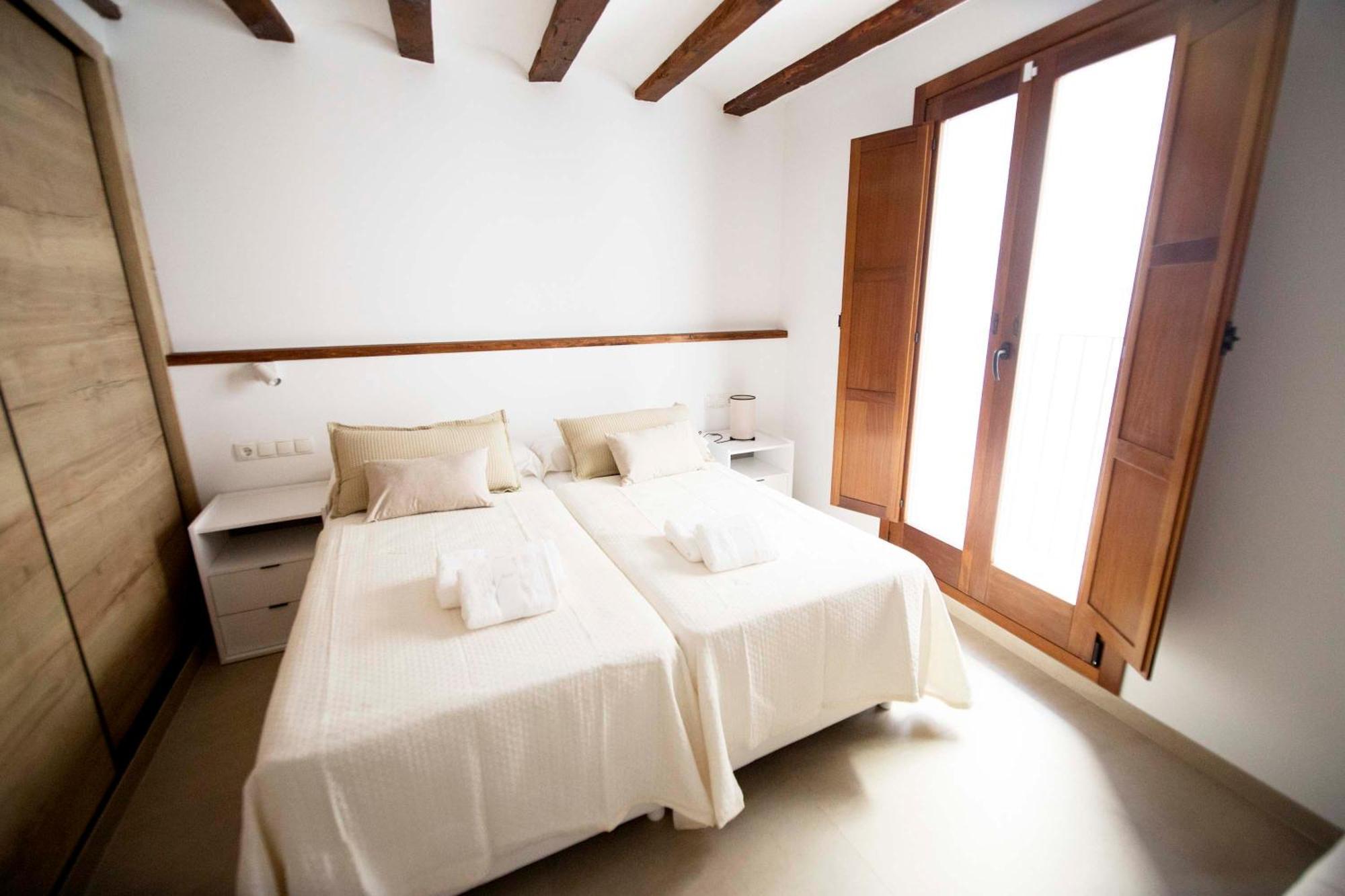 Apartamentos Turisticos La Bodegueta Утьель Экстерьер фото