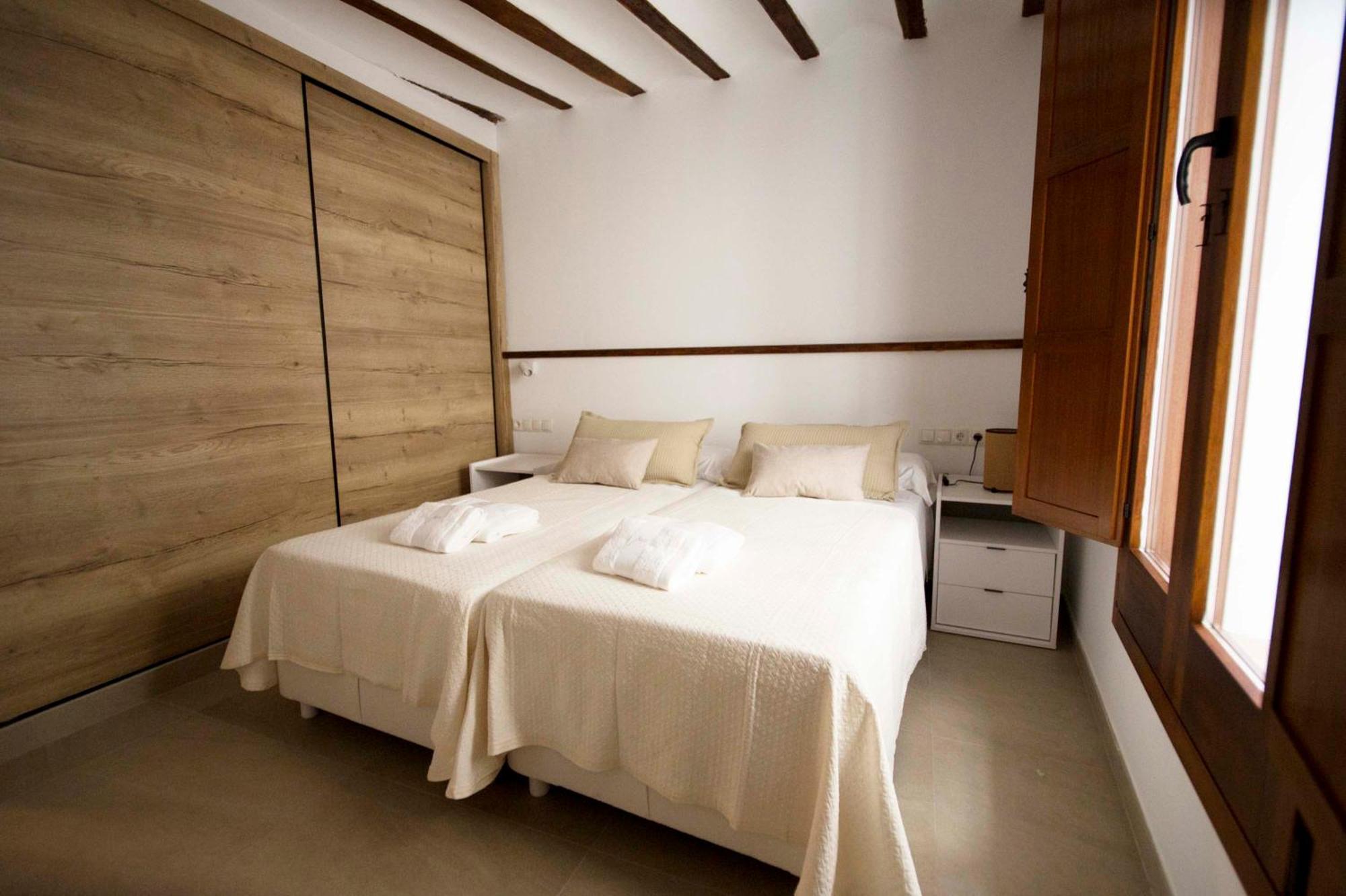 Apartamentos Turisticos La Bodegueta Утьель Экстерьер фото